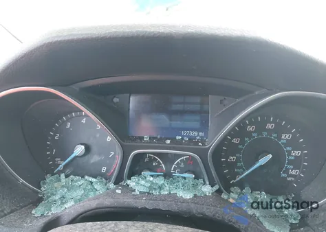 2014 Ford Focus Se from USA, damaged, VIN 1FADP3F28EL311680